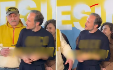 Yönetmen Onur Ünlü, oyuncu Deniz Celiloğlu konuşma yaparken kenara itti.